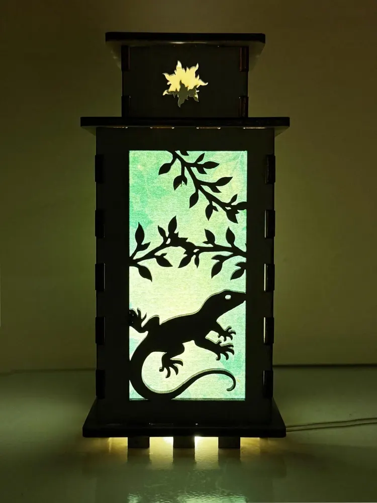 Agama Lizard Jungle Night Lamp Lantern | Artisan Wooden Night Lamp | Artiviesta London